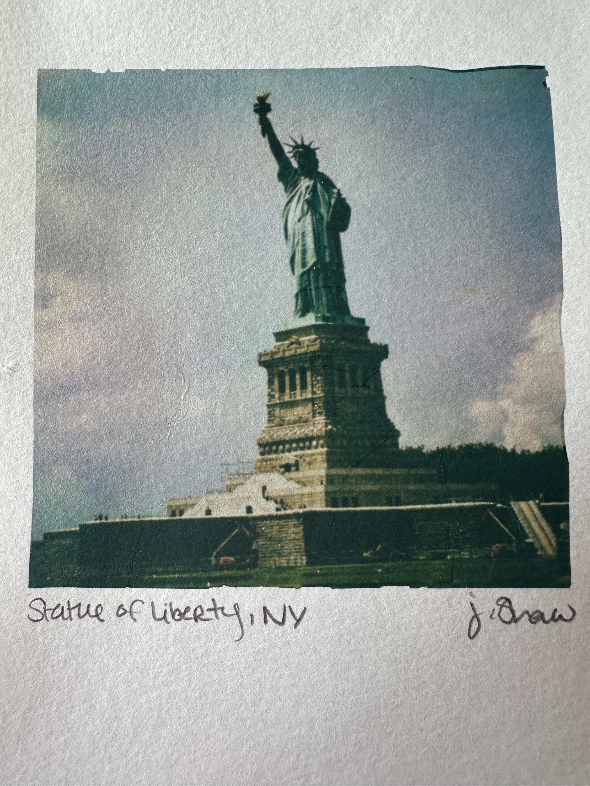 新品 80年代 ビンテージニューヨーク ツインタワー 自由の女神　額装　額縁付き Vintage Statue of Liberty Photo - Etsy