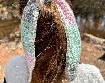 Peek-A-Boo Stripe Bow