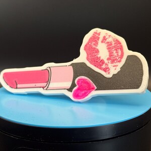 Lipstick and Kiss Bogg Bag Charm