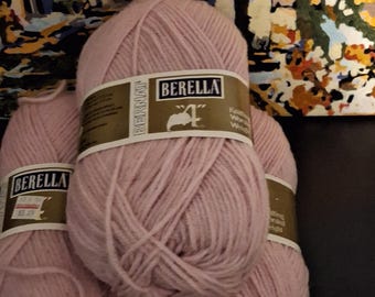 Bernat Berella Yarn Pale Orchid 3.5 oz rare big lot available