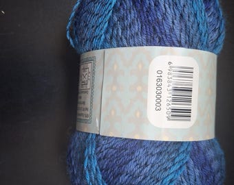 Sundance Soleful Shades wool blend sock yarn, Blue and Green