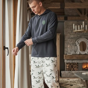 Flying Mallard Duck Hunting Lounge Pants, Holiday Pattern Loungewear Gift
