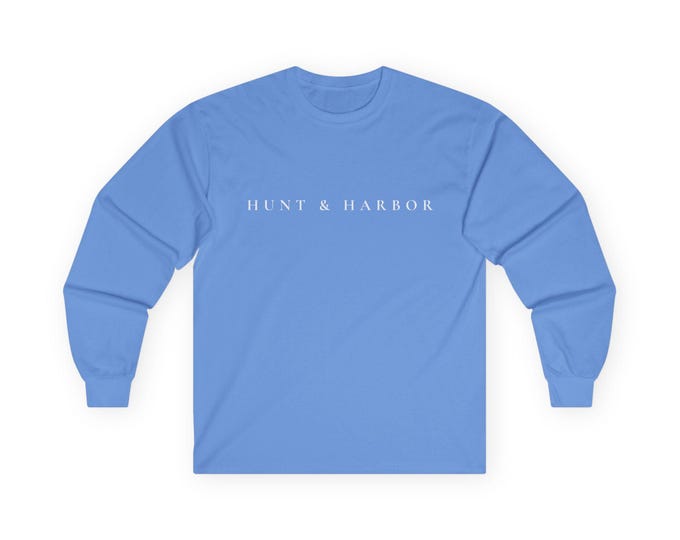 Unisex Long Sleeve Minimalist Logo Tee - Minimalist Style, Ideal for Casual Wear, Everyday Comfort, Gifts for Friends