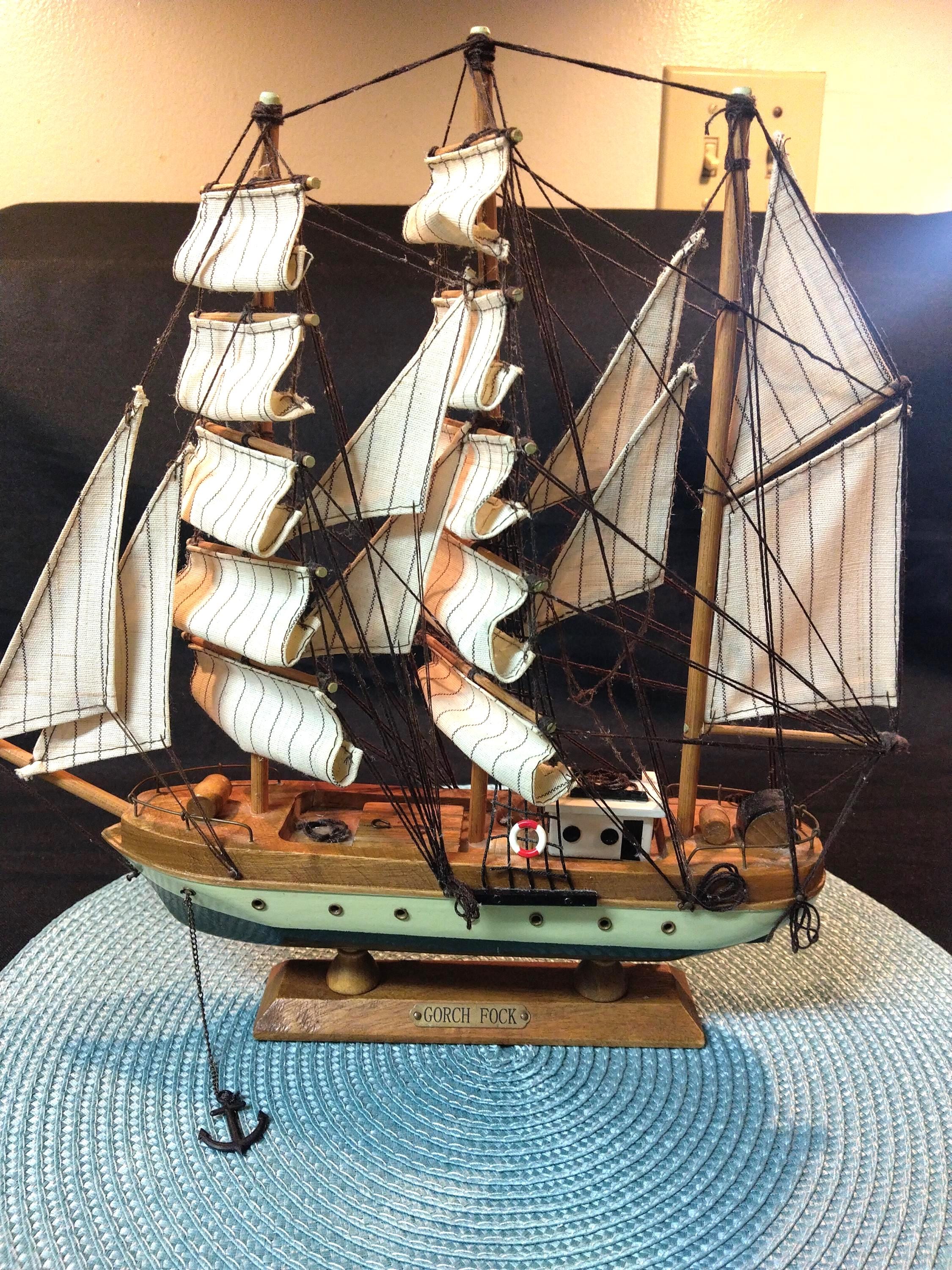 Réplica de barco a gran escala vintage de Gorch Fock, 33 cm de largo x 5 cm de ancho x 33 cm de alto