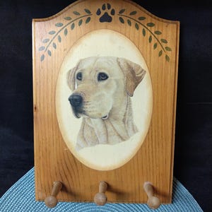 Vintage 3-Hook Hanging Wood Coat or Leash Rack, Yellow Labrador Retriever Mural