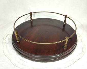 Bandeja expositora/centro de mesa vintage de caoba y latón para bar o tocador, años 80.