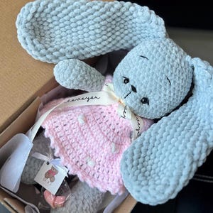 Crochet rabbit Toy in Gray or White – Ideal Baby Shower Gift – Suitable for Infants – First Big Bunny- Crochet toys -Crochet bunny
