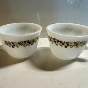 Vintage Pyrex Spring Blossom Milk Glass Cups