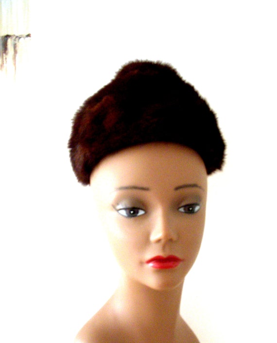 Vintage 40s 50s Mink Pixie Hat, Dark Brown Mink F… - image 1