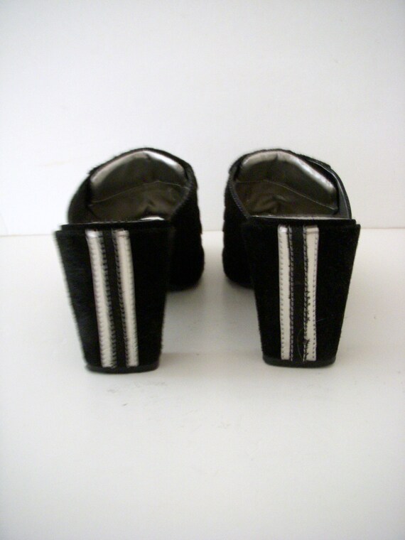 Vintage 90s Y2k Black and Silver Shoes by VIA SPI… - image 3