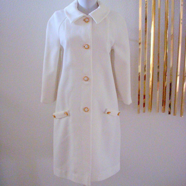 60s White Pique Mod Dress Coat Vintage Mad Men Coat Size Small to Medium estimated