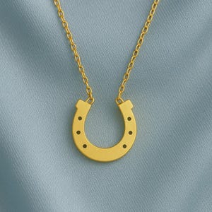 Horseshoe Necklace – Lucky Charm Pendant Jewelry on Cable Chain, 925 Sterling Silver