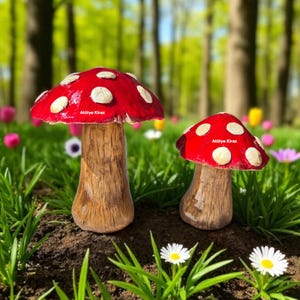 Hand-Painted Polka Dot Mushroom Figurine Set: Whimsical Home & Garden Decor