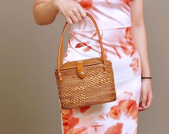 Bolsa de vime trançado artesanal com alça superior - Bolsa boho para praia e verão