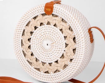 Bolsa redonda de vime trançado branco - Bolsa de ombro de verão - Bolsa de palha feminina - Presente para ela - Bolsa de praia transversal - Bolsa balinesa - Bolsa boho trançada