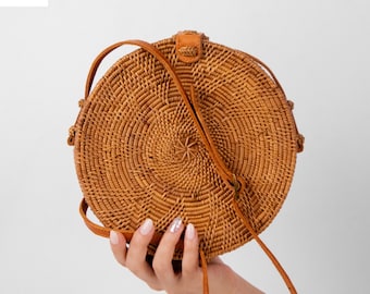 Flower Round Rattan Bag - Handmade Summer Bag - Women Straw Bag - Gift For Her - Crossbody Beach Bag - Bali Purse - Handwoven Boho Bag