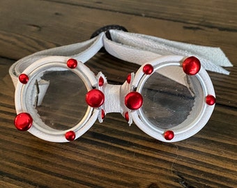 OOAK Blythe White Steampunk Goggles by Kaleidoscope Kustoms - Lotsa Dots