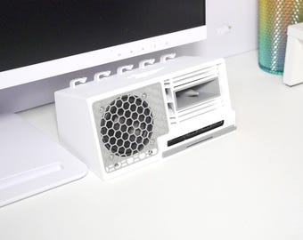 Barra de sonido para PC con altavoz integrado SSD NVMe y concentrador USB para portátiles, PC, ordenadores de sobremesa y MacBook Pro / Reemplaza 6 dispositivos con 1 / Facilita la gestión de cables