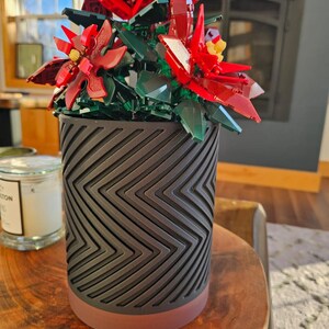 Modern Zigzag Planter | Two-Tone Design | Home Decor | Gift for Plant Lovers