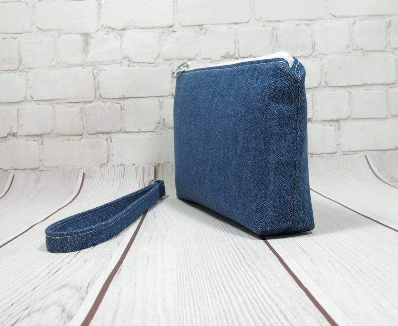 Blue Denim iPhone Wristlet, Fabric Phone Clutch, Small Denim Purse, Card Pockets, Flat Bottom Pouch, Smartphone Pouch, Small Wrist Bag image 7