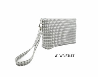 Gray White Houndstooth Wristlet Purse, Fabric Wristlet Clutch, Phone Purse, Card Pockets, Flat Bottom Pouch, Cotton Pouch, Small Purse