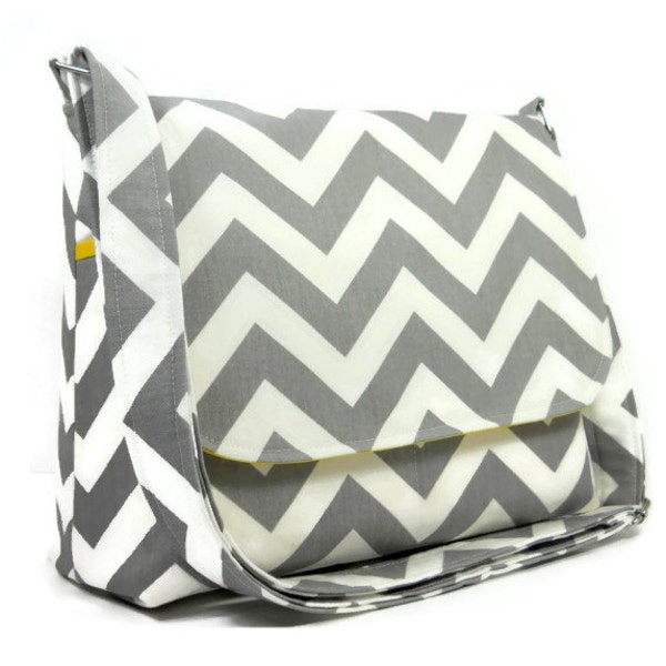 Gray Chevron Handbag, Women's Messenger Bag, Gray Chevron Purse, Gray Zig Zag Crossbody Bag, Chevron Purse, Gray White and Yellow Messenger