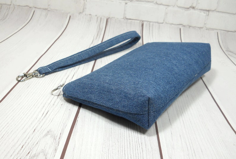 Blue Denim iPhone Wristlet, Fabric Phone Clutch, Small Denim Purse, Card Pockets, Flat Bottom Pouch, Smartphone Pouch, Small Wrist Bag image 9