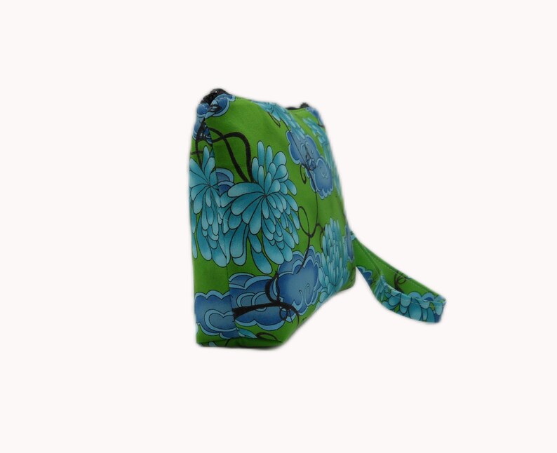 9 Inch Water Lily Wristlet, Fabric Phone Clutch, Flat Bottom Pouch, Blue Green Wristlet, Removable Strap Wristlet, Cotton Wrist Bag image 7