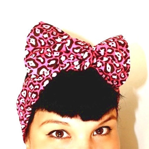 Vintage Inspired Head Scarf, Bow or Bandanna Style, Leopard print, Black and Hot Pink, Rockabilly, Retro, 1950s