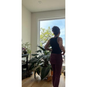 Anthropologie Pilcro solidne fioletowe aksamitne legginsy Serif obcisłe spodnie 28 zdjęcie 14