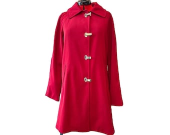 London Fog red raincoat mid length hood silver clasps trenchcoat womens' size XS