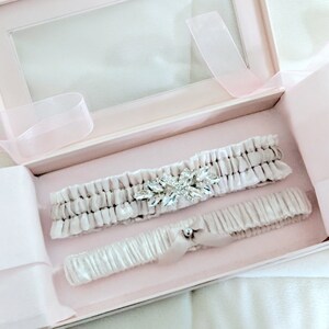 Blush Silk Wedding Garter Victorian Bridal Garter 100/% Silk Keepsake Garter Heirloom Gift for Bride Garter in Gift Box.