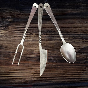 Hand-forged cutlery set - 3 piece medieval style