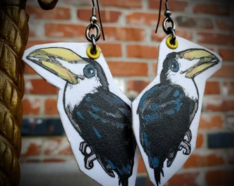 Graphic fractal Toucan Die Cut - hand-painted charm earrings - animal jewelry