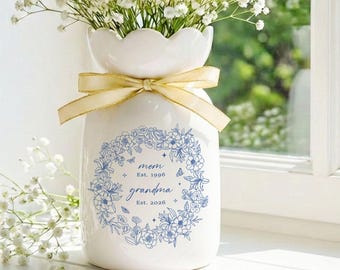 New Grandma Flower Vase, First Time Grandma Gift, Mothers Day Gift for Mom, Grandma to Be Gift for Nana, Pregnancy Announcement, Birthday Gift
