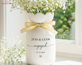 Engaged Flower Vase, Wedding Gift Vase, New Engaged Couple Gift, Wedding Gift for Newlyweds, Wedding Vase Gift, Anniversary Gift for Couple