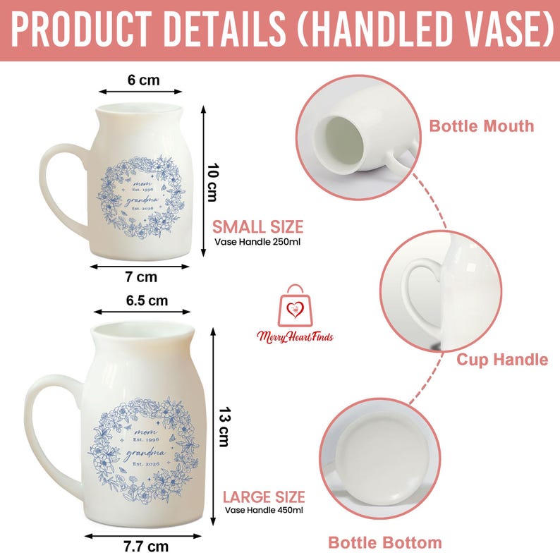 Puede incluir: Un jarr&oacute;n blanco con asa, dise&ntilde;o floral y el texto "mom Est. 1996 grandma Est. 2020". El tama&ntilde;o peque&ntilde;o mide 10 cm de alto y el grande 13 cm. El jarr&oacute;n tiene una abertura de 6 cm.