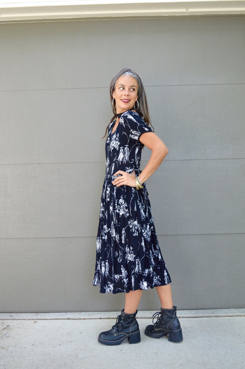 Vintage 90s Black and White Grunge Babydoll Dress Novelty Flower Print