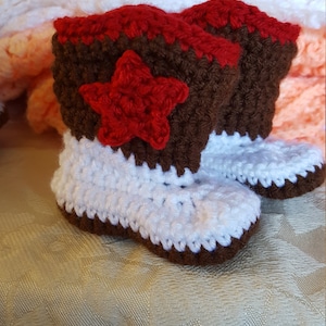 Crochet baby cowboy boots
