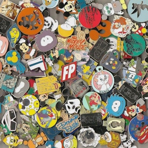 Disney Trading Pins Lot – 25 / 50 / 100 / 200 |Authentic & All Different | No Duplicates image 5