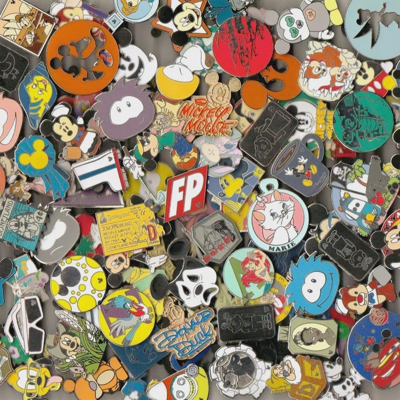 Disney Trading Pins Lot – 25 / 50 / 100 / 200 |Authentic & All Different | No Duplicates image 5