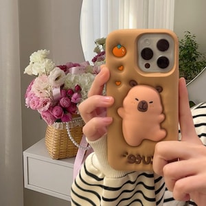 Cute 3D Capybara Silicone Phone Case for iPhone 16 15 14 13 12 Pro Max Plus – Soft Cartoon Cover, Funny Gift
