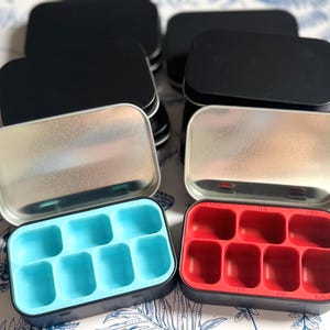 Altoid Tin Pill Organizer: 7-Tage Reisemedizin Fall