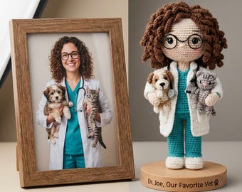 Personalized Crochet Vet Doll, Custom Doctor Amigurumi Figurine, Handmade Veterinarian Gift For Animal Lovers, Unique Pet Doctor Decor