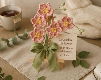 Crochet Flower Easel Gift – Handmade Yarn Bloom with Green Bow – Romantic Gift for Her, Birthday, or Anniversary Decor