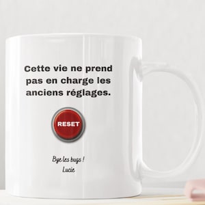 Tazza personalizzata con scritta "nuovo inizio" - Regalo per una nuova vita, un trasloco o un cambio di carriera - Tazza in ceramica con frase divertente e pulsante di reset