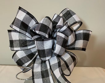 Buffalo Plaid Wreath Bow: Black and White Farmhouse Decor