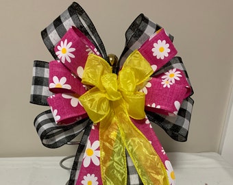 Farmhouse Style Spring Wreath bow, decorative bow, black and white plaid, bright pink with daisies and a yellow center ribbon