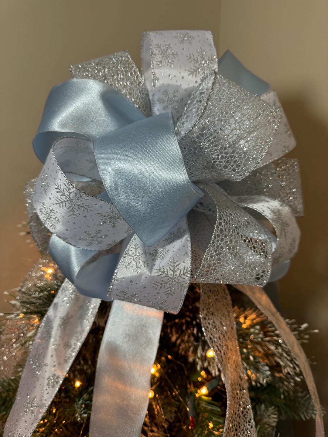 Large Christmas Tree Topper Bow: White, Silver Glitter, Light Blue ...