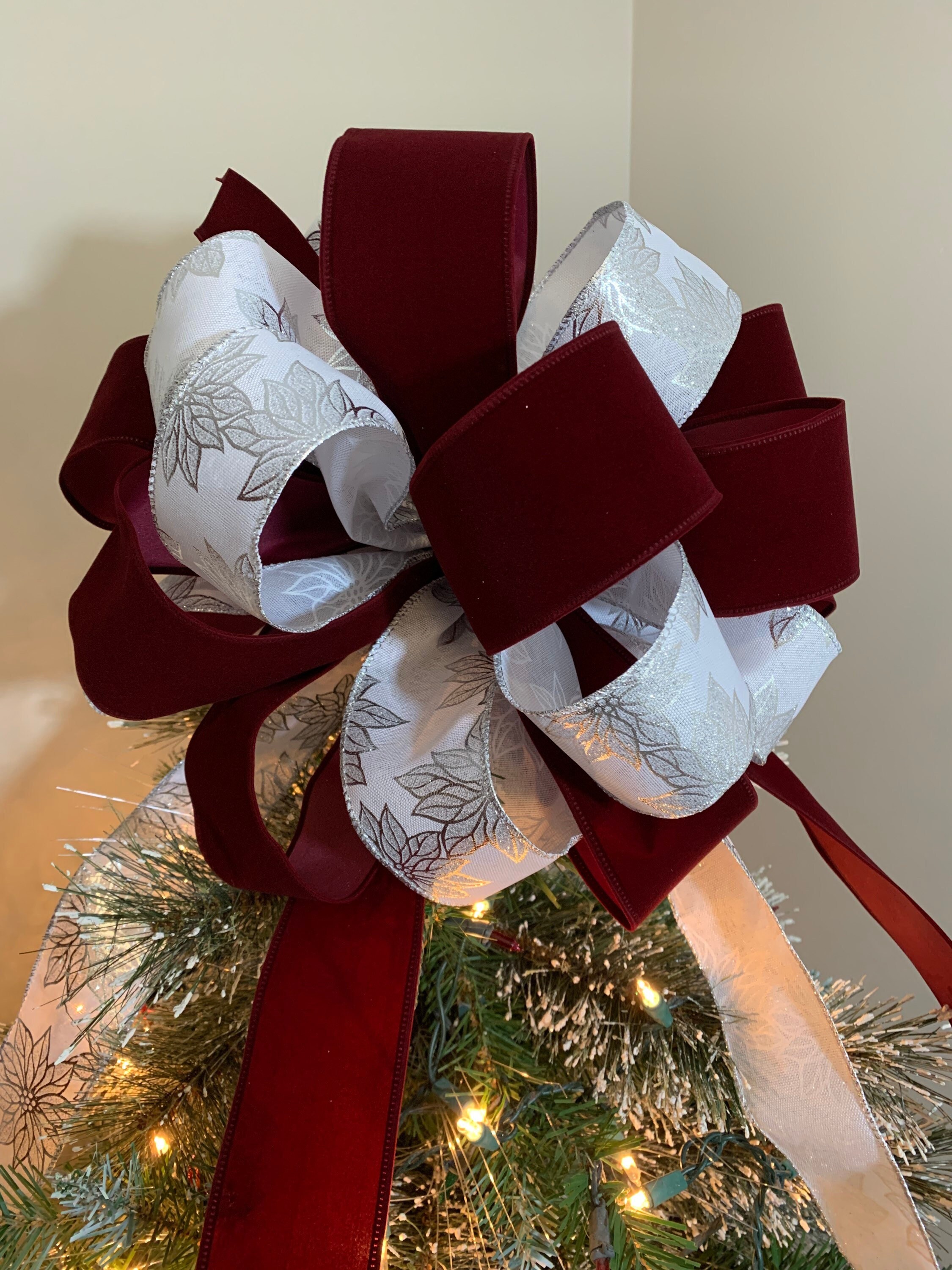 Burgundy Velvet Ribbon for Christmas Tree Gift Wrapping 5/8Inch×10Yd, Thin  Vintage Wine Velvet Ribbon for Choker Necklace, Wedding Party Decors, Hair